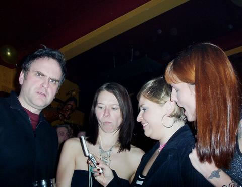 gogglingoverthephone_jpg_jpg_jpg