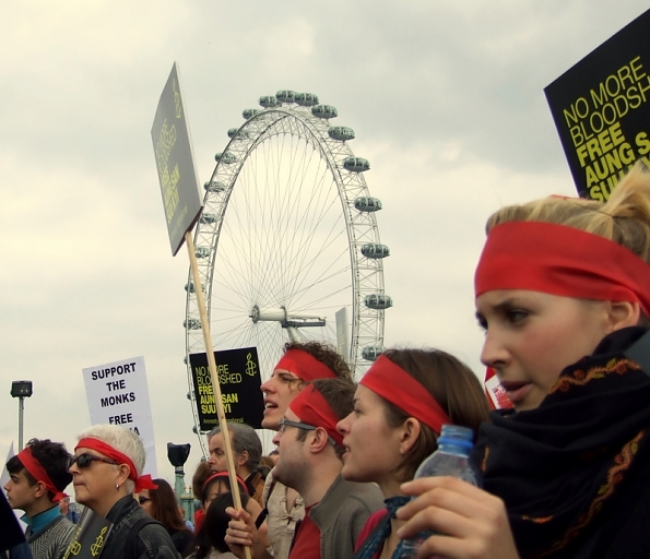 burma protest londoneye